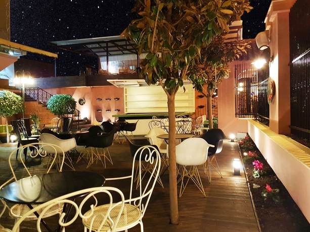 Imagen del bar/restaurante del Hotel Royal Vila. Foto 5