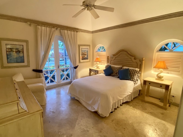 Imagen de la habitación del Hotel Royal Villa 3 By Island Villas. Foto 6