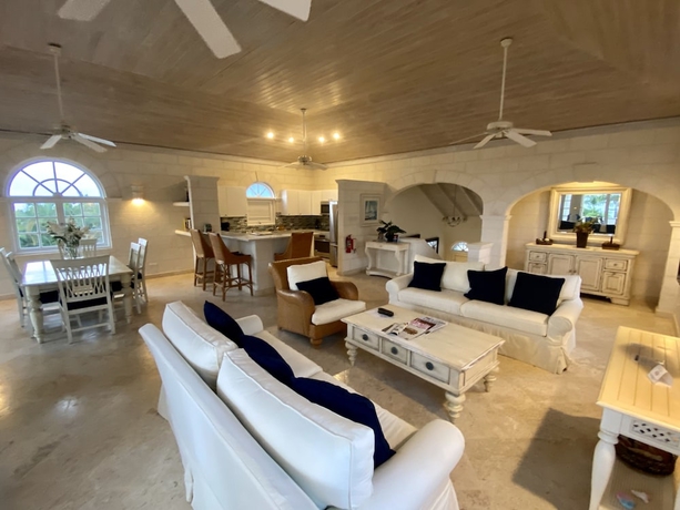 Imagen de la habitación del Hotel Royal Villa 3 By Island Villas. Foto 10