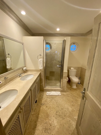 Imagen de la habitación del Hotel Royal Villa 3 By Island Villas. Foto 12