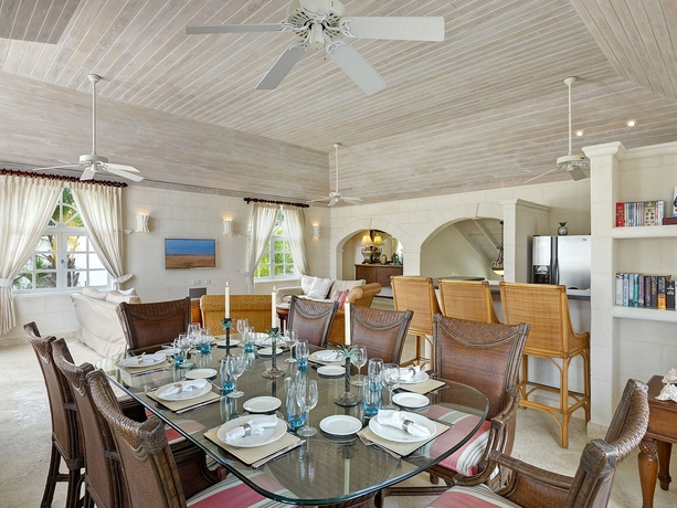 Imagen de los interiores del Hotel Royal Villa 7. Foto 14