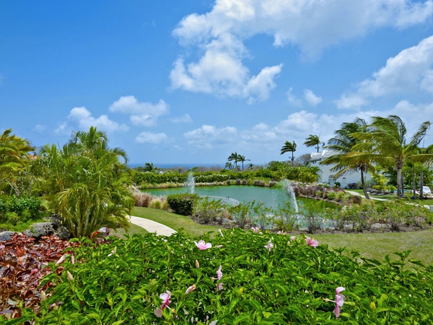 Imagen de los exteriores del Hotel Royal Villa 7. Foto 10