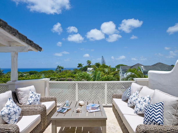 Imagen de los exteriores del Hotel Royal Villa 7. Foto 12