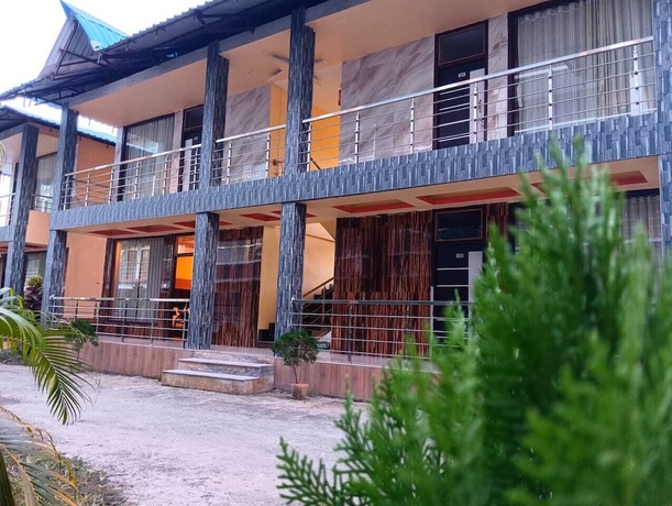 Imagen general del Hotel Royal Villa Beach Resort. Foto 4