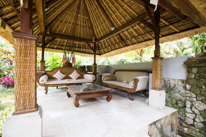 Imagen de los exteriores del Hotel Royal Villa Jepun. Foto 4