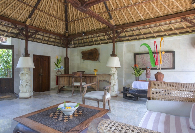 Imagen de los interiores del Hotel Royal Villa Jepun. Foto 7