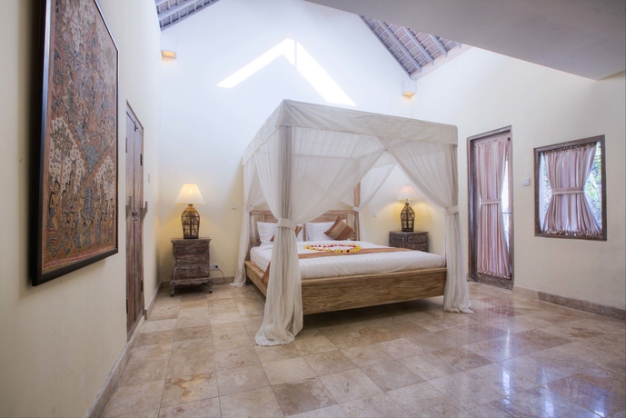 Imagen de la habitación del Hotel Royal Villa Jepun. Foto 3