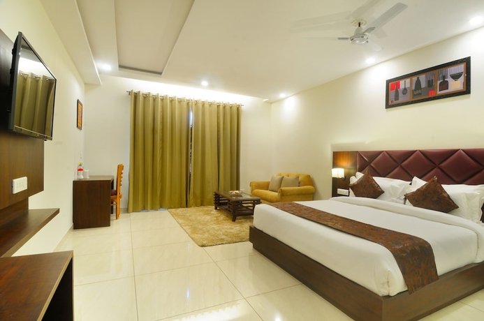 Imagen de la habitación del Hotel Royal Vrindaban. Foto 2