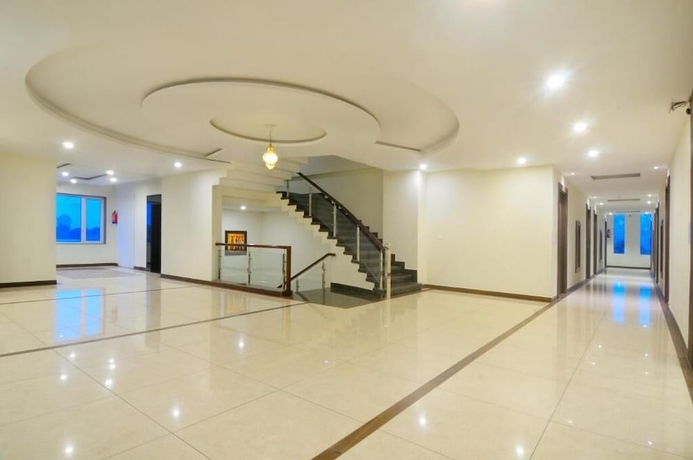 Imagen de la habitación del Hotel Royal Vrindaban. Foto 7