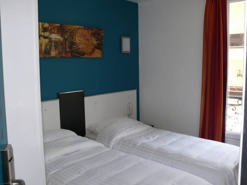 Imagen de la habitación del Hotel Royal Wagram. Foto 5