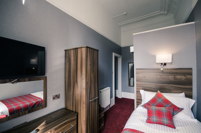Imagen de la habitación del Hotel Royal West End. Foto 5