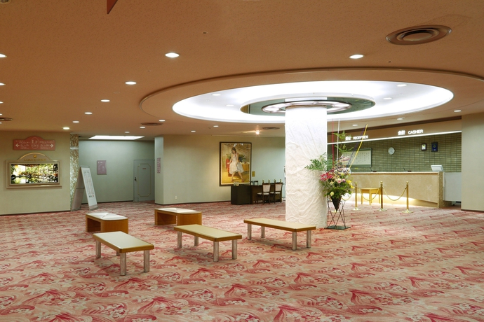 Imagen de los interiores del Hotel Royal Yamanaka Onsen Kajikaso. Foto 14