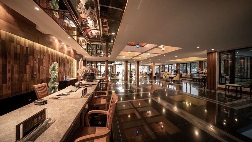 Imagen de los interiores del Hotel Royal Yao Yai Island Beach Resort - Near Phuket. Foto 12