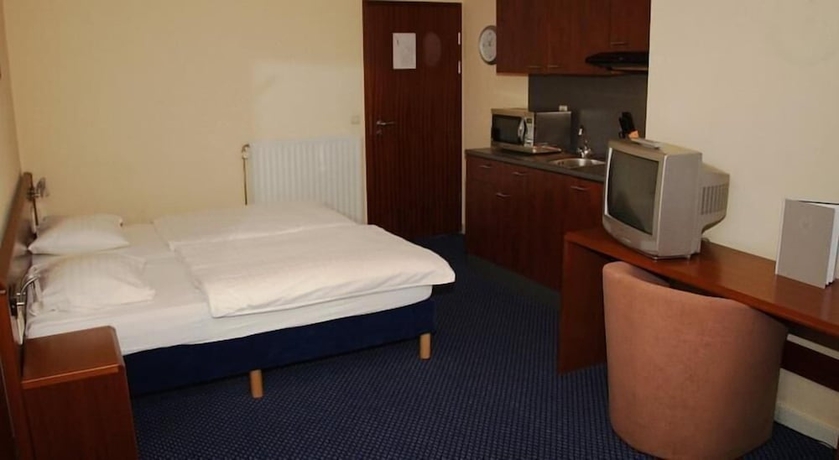 Imagen de la habitación del Hotel Royal Zelzate. Foto 8