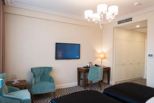 Imagen de la habitación del Hotel Royal and Spa. Foto 7