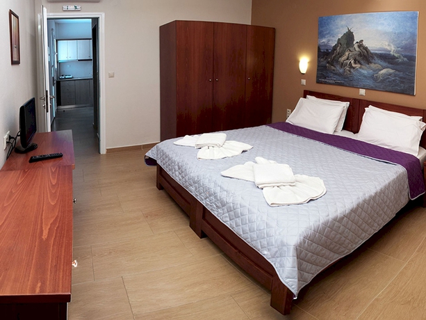 Imagen de la habitación del Hotel Royal and Suites. Foto 7