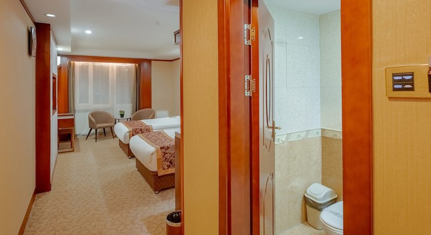 Imagen de la habitación del Hotel Royal house hotel. Foto 17