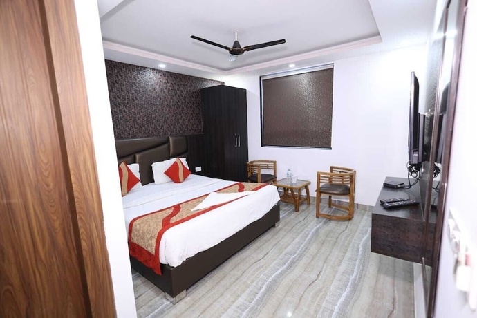 Imagen de la habitación del Hotel Royal inn igi. Foto 3