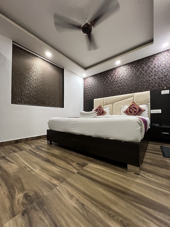 Imagen de la habitación del Hotel Royal inn igi. Foto 5