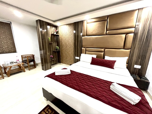 Imagen de la habitación del Hotel Royal inn igi. Foto 7