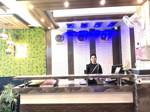 Imagen de los interiores del Hotel Royal inn igi. Foto 16