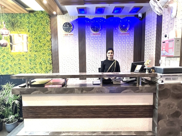 Imagen de los interiores del Hotel Royal inn igi. Foto 18