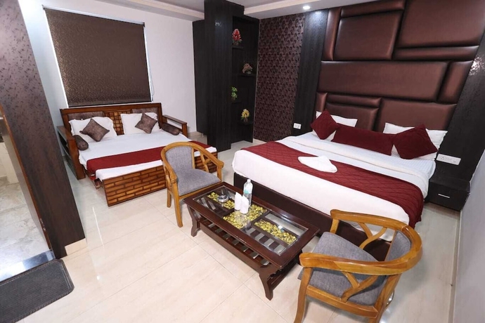 Imagen de la habitación del Hotel Royal inn igi. Foto 13