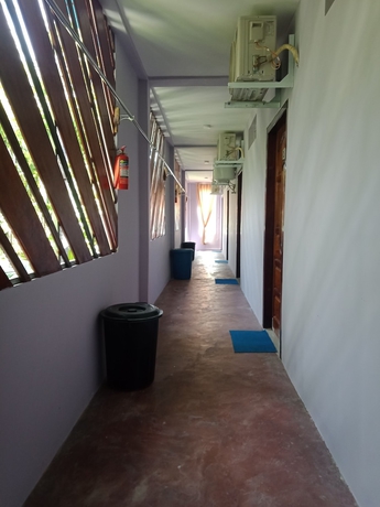 Imagen de los interiores del Hotel RoyalLinThar. Foto 19