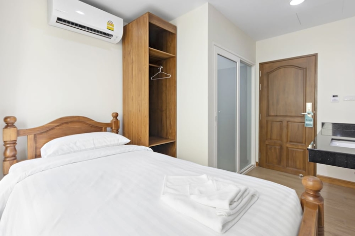 Imagen de la habitación del Hotel Royale 8 Ville. Foto 6