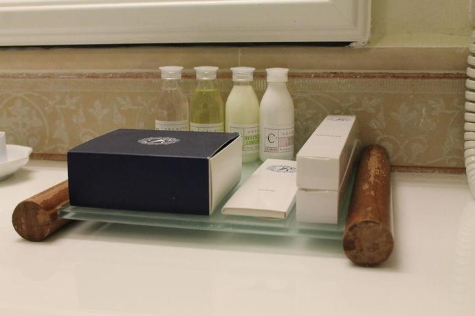 Imagen de la habitación del Hotel Royale Chulan Damansara. Foto 7