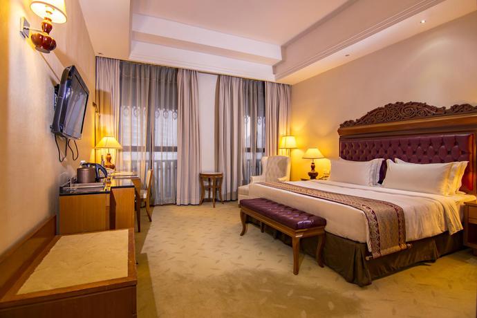 Imagen de la habitación del Hotel Royale Chulan Kuala Lumpur. Foto 4