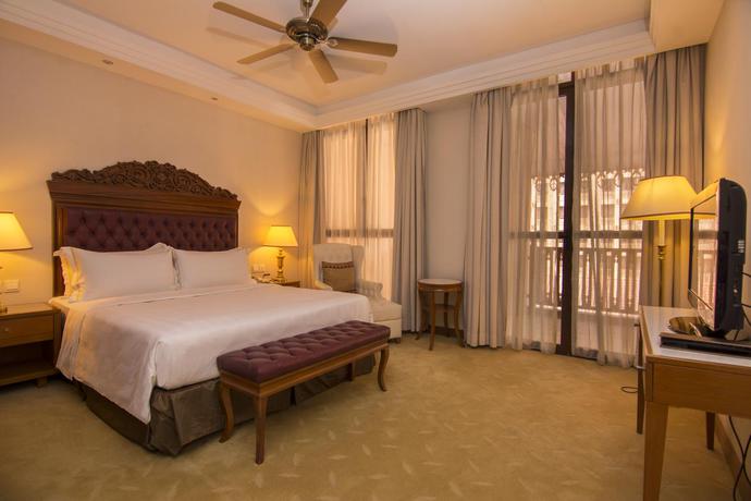 Imagen de la habitación del Hotel Royale Chulan Kuala Lumpur. Foto 7