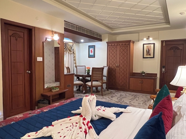 Imagen de la habitación del Hotel Royale De Casa. Foto 7