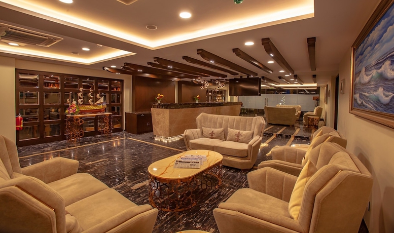 Imagen de los interiores del Hotel Royale Exotica. Foto 19