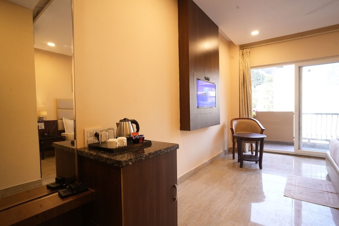 Imagen de la habitación del Hotel Royale Hills. Foto 10