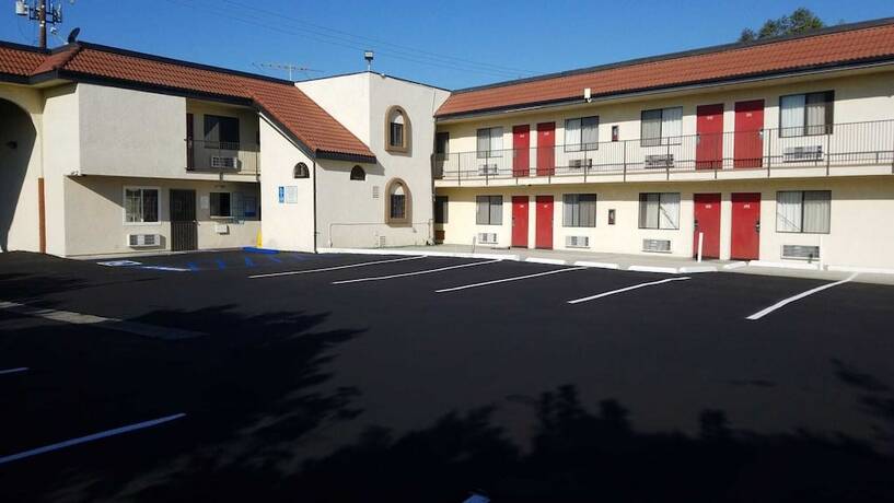 Imagen general del Hotel Royale Inn Motel. Foto 4