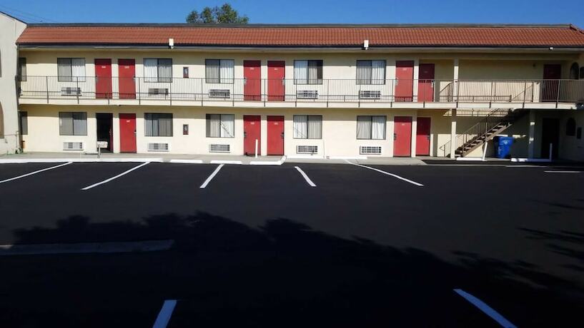Imagen general del Hotel Royale Inn Motel. Foto 5