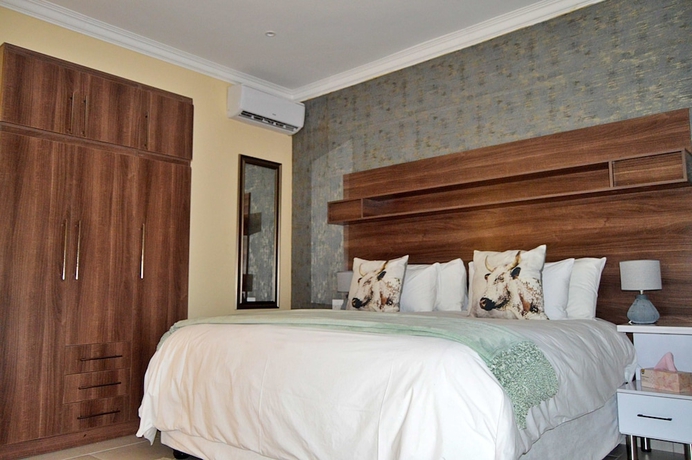 Imagen de la habitación del Hotel Royale Marlothi Safari Lodge. Foto 2