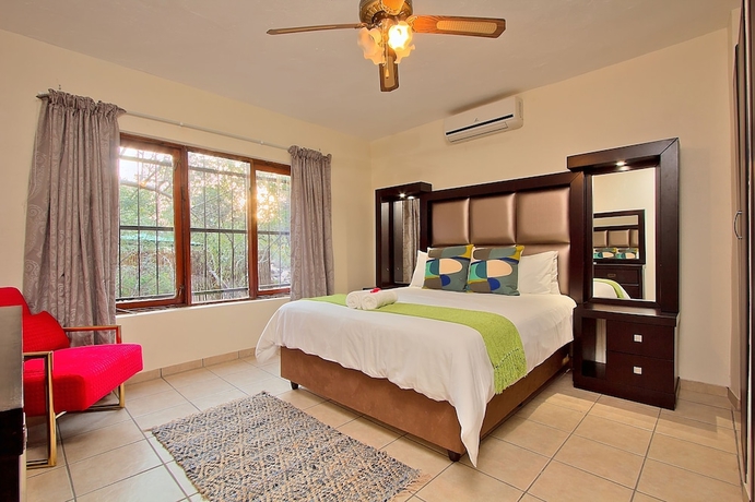 Imagen de la habitación del Hotel Royale Marlothi Safari Lodge. Foto 4