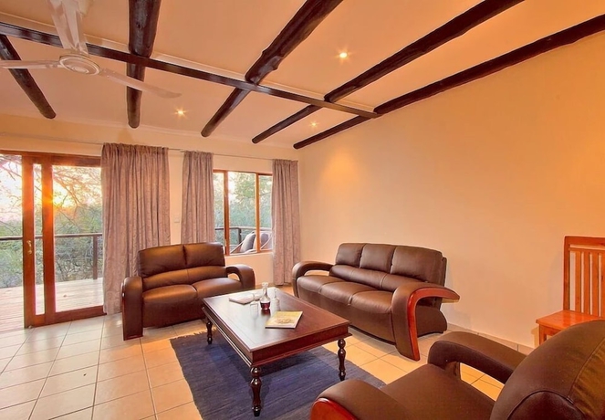 Imagen de la habitación del Hotel Royale Marlothi Safari Lodge. Foto 5