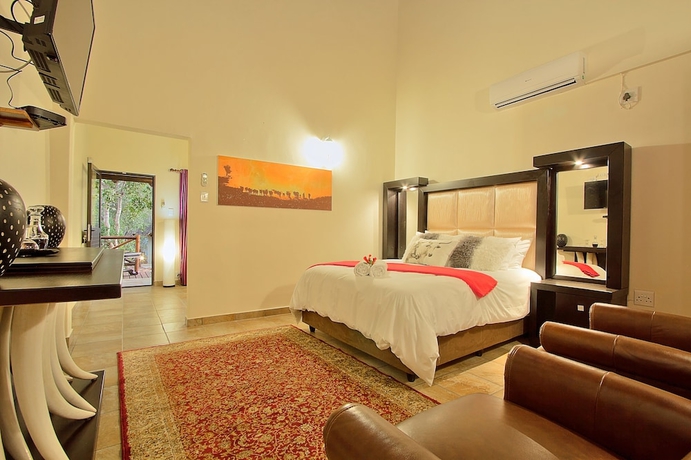 Imagen de la habitación del Hotel Royale Marlothi Safari Lodge. Foto 11
