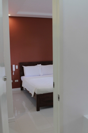 Imagen de la habitación del Hotel Royale Parc Puerto Princesa Palawan. Foto 10
