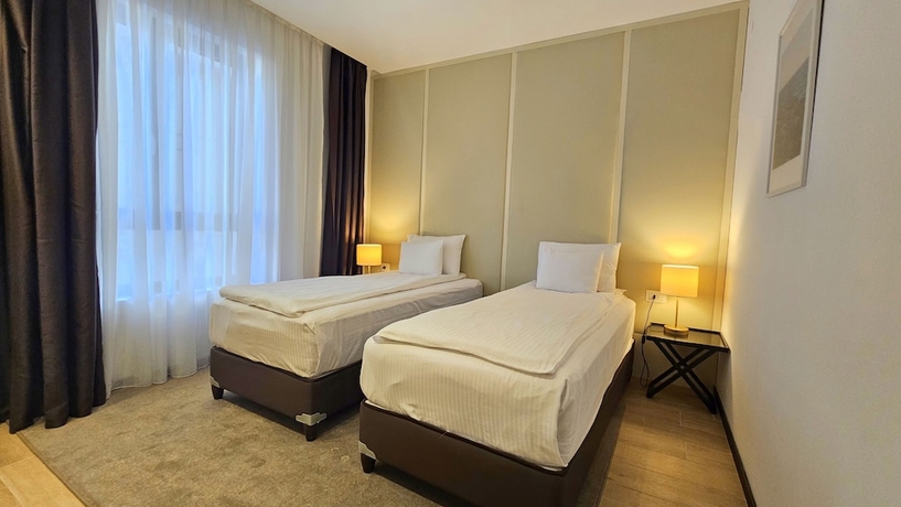Imagen de la habitación del Hotel Royalis Suites Rafailovici - Beachfront Sea View Apartments. Foto 13