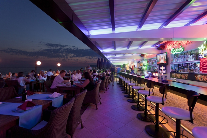 Imagen del bar/restaurante del Hotel Royalisa Palmiye Beach- Adult Only. Foto 8