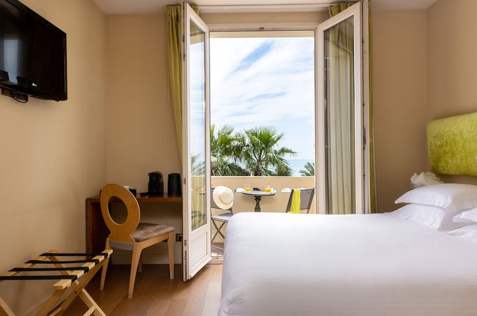 Imagen de la habitación del Hotel Royalmar. Foto 8