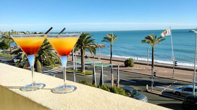 Imagen de los exteriores del Hotel Royalmar. Foto 20