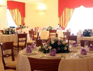 Imagen del bar/restaurante del Hotel Royals Gate. Foto 5