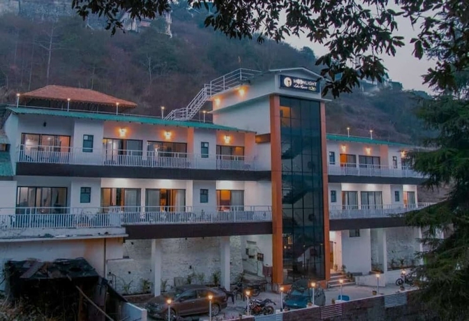 Imagen general del Hotel Royals Moonlight Resort Bhimtal. Foto 1
