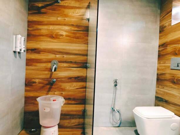 Imagen de la habitación del Hotel Royals Moonlight Resort. Foto 18