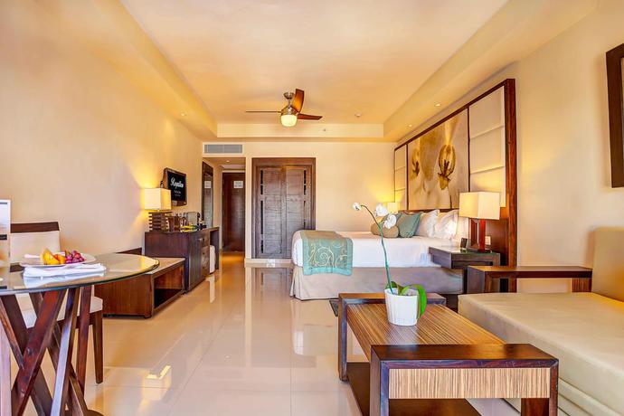 Imagen general del Hotel Royalton Hideaway Punta Cana An Autograph Collection All-Inclusive Resort & Casino Adults Only. Foto 3